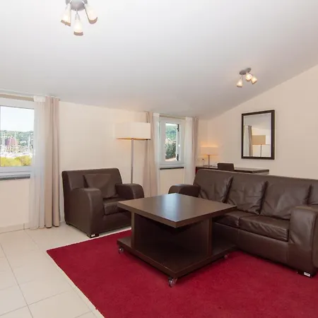 Marina Seaview Penthouse Burin 120 Apartma